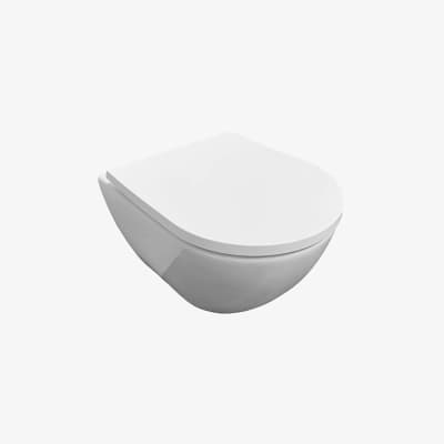 Wandhängendes WC mit abgerundeter Form und geschlossenem Deckel vor weißem Hintergrund