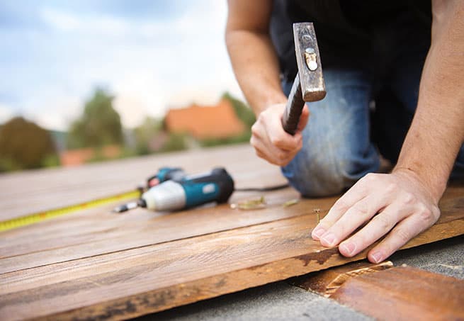 Nagel des Holzbodens