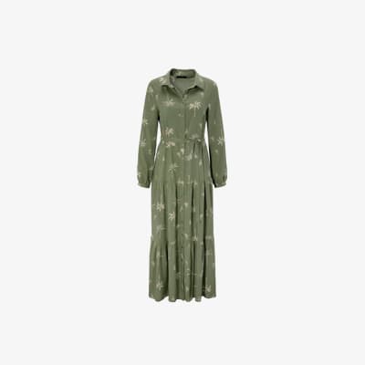 Langärmeliges, grünes Maxikleid mit floralem Muster und Knopfleiste, Gürtel in der Taille, langer Rock mit Falten.