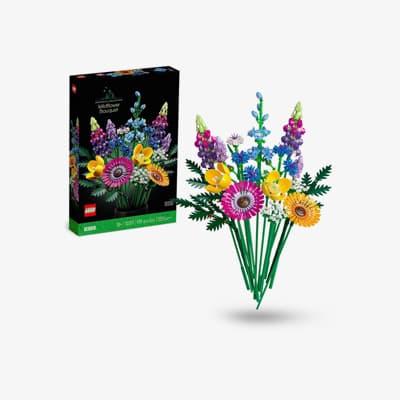 LEGO Blumenstrauß Set – Bunte LEGO-Blumen vor der Verpackung des Sets